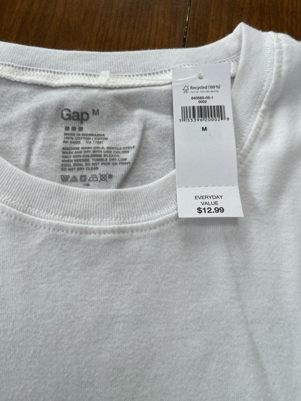 GAP Tees and Camisoles Bundle - Picture 3 of 10